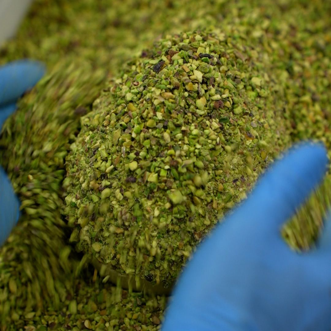 Uovo al Pistacchio + Crema di Pistacchio Verde di Bronte DOP