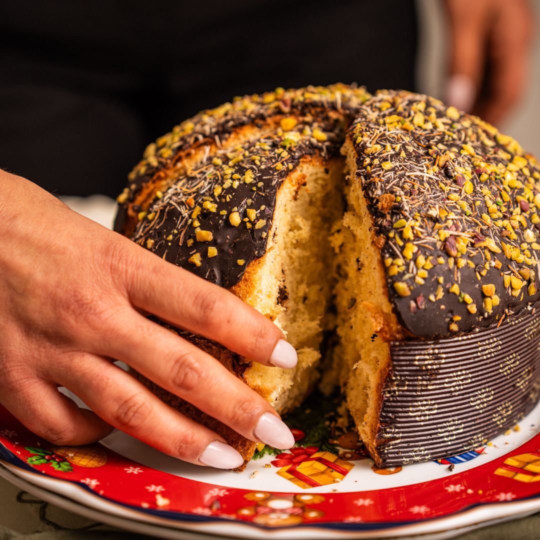 IL FONDENTE - Panettone artigianale al pistacchio di Bronte DOP e Cioccolato fondente + Crema al Pistacchio di Bronte DOP