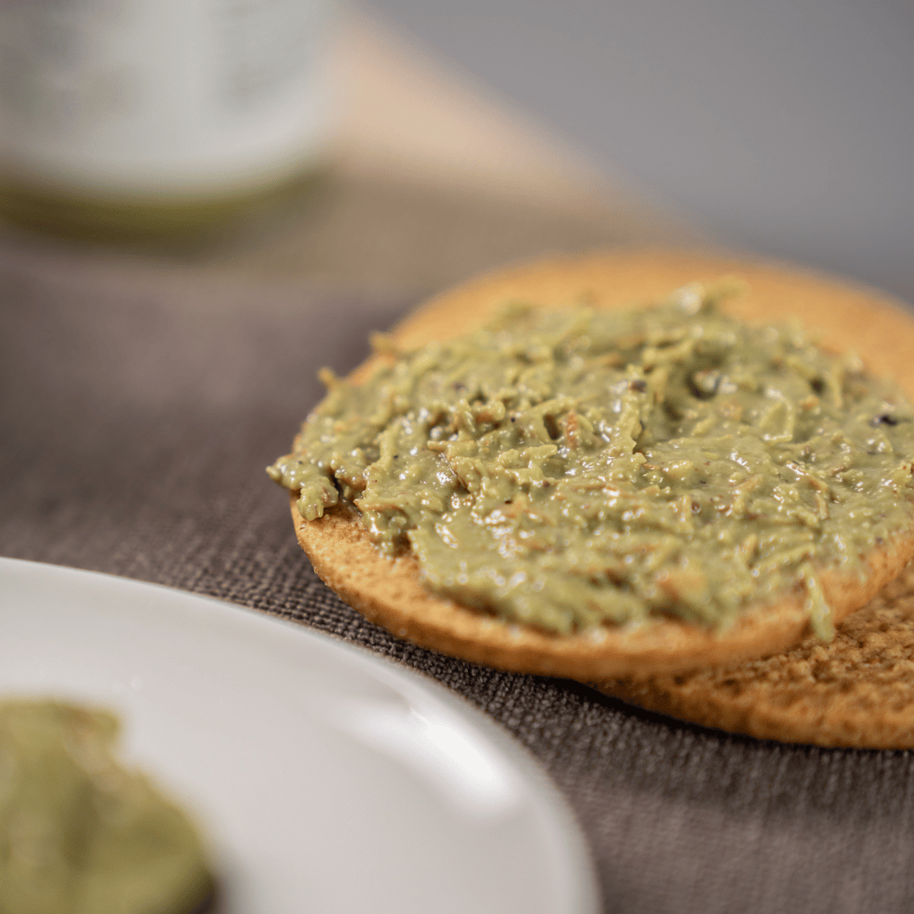 Pistaziencreme mit Schokoladentropfen