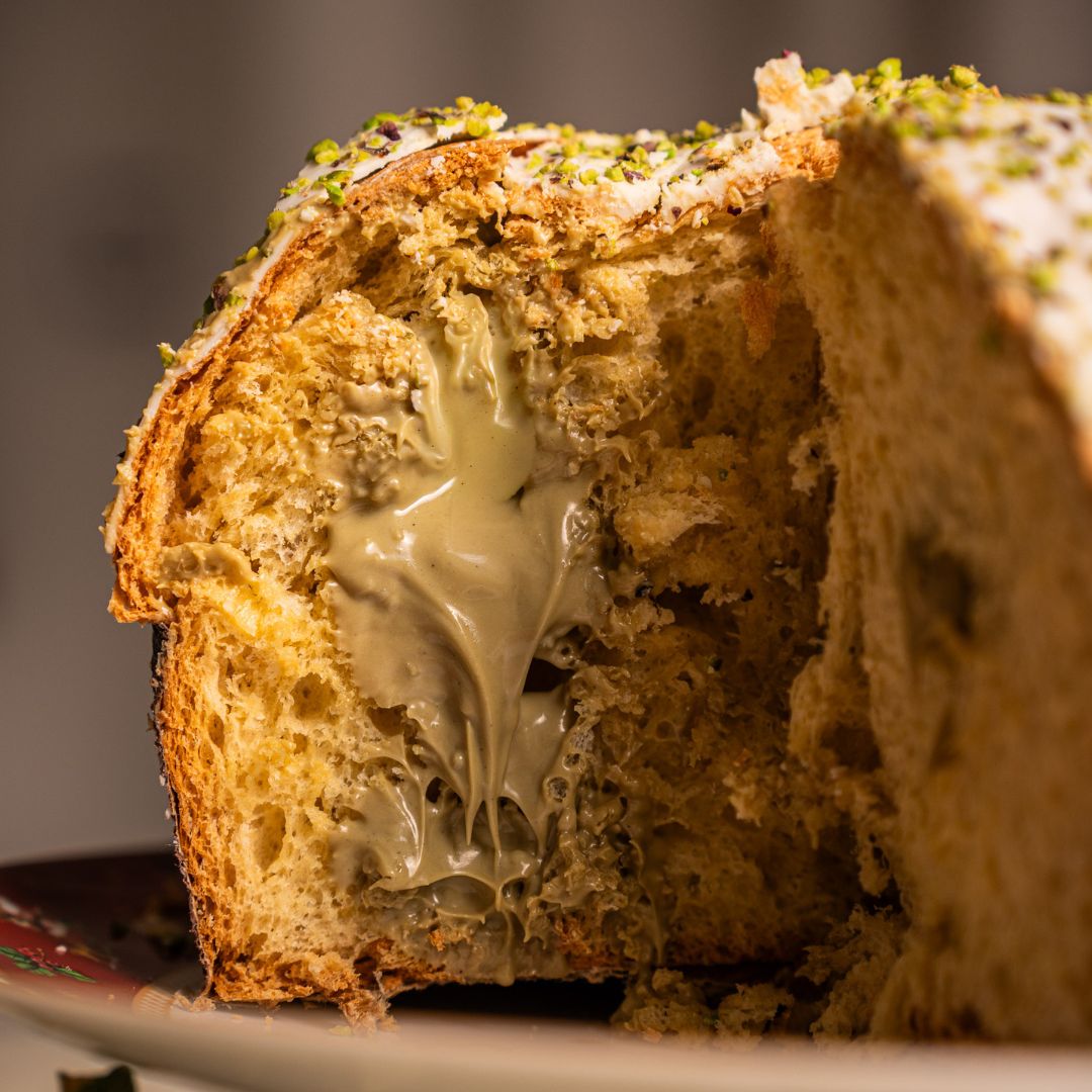 IL FARCITO - Panettone ripieno con 400gr di crema al pistacchio