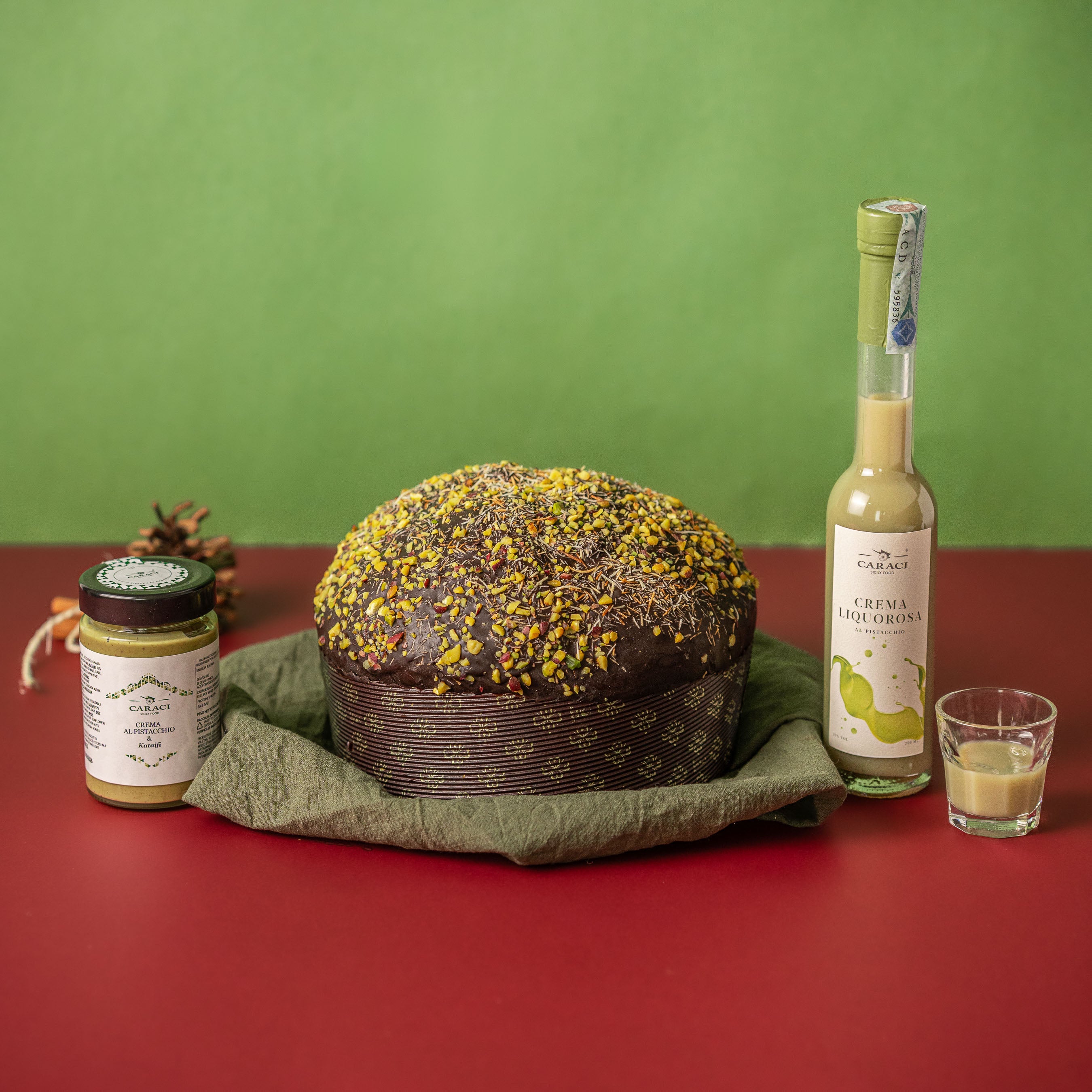 KIT Panettone IL DUBAI + crema di pistacchio e kataifi 190gr + liquore al pistacchio